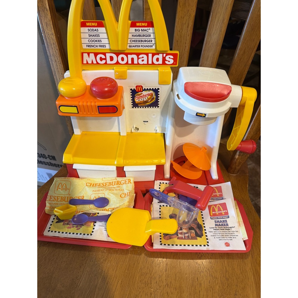 Vintage 1993 Mattel McDonalds Happy Meal Magic Snack Maker Shake Maker Playset